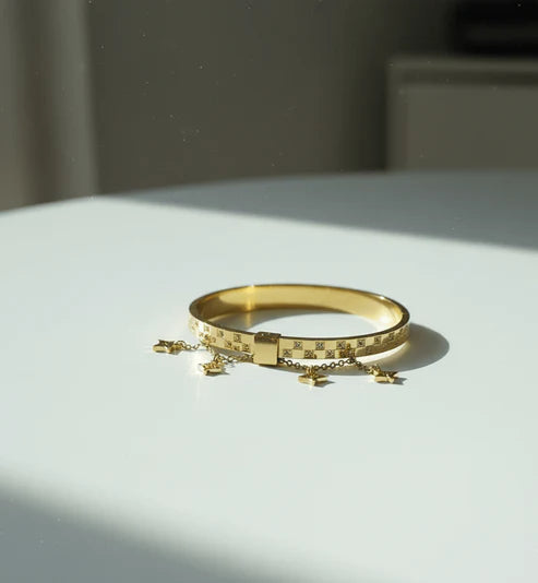 Royal Crystal Link Bangle