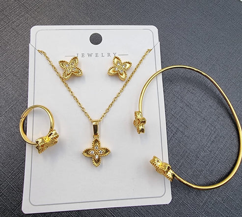 Gold Plated Four-Leaf Clover Jewelry Set